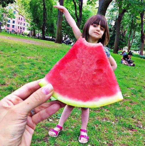 朋友曾经吃瓜,朋友亲历的娱乐圈大瓜事件